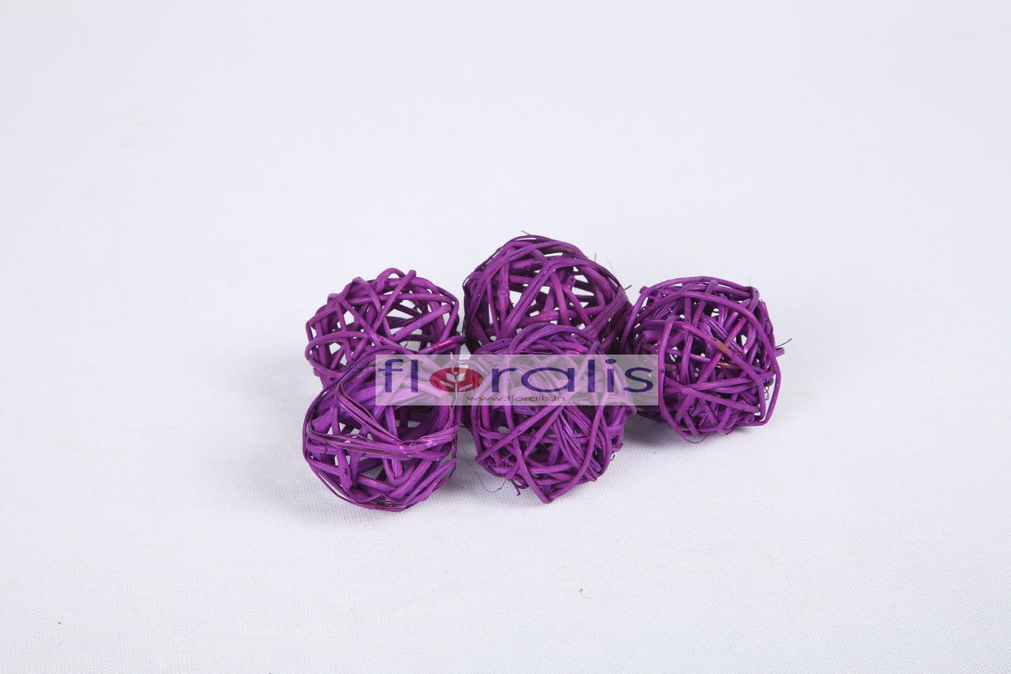 Wicker Ball Purple 5cms, 6cms, 8cms - Pack of 16 Pcs