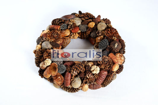 Mixed Wreath B 32Cms